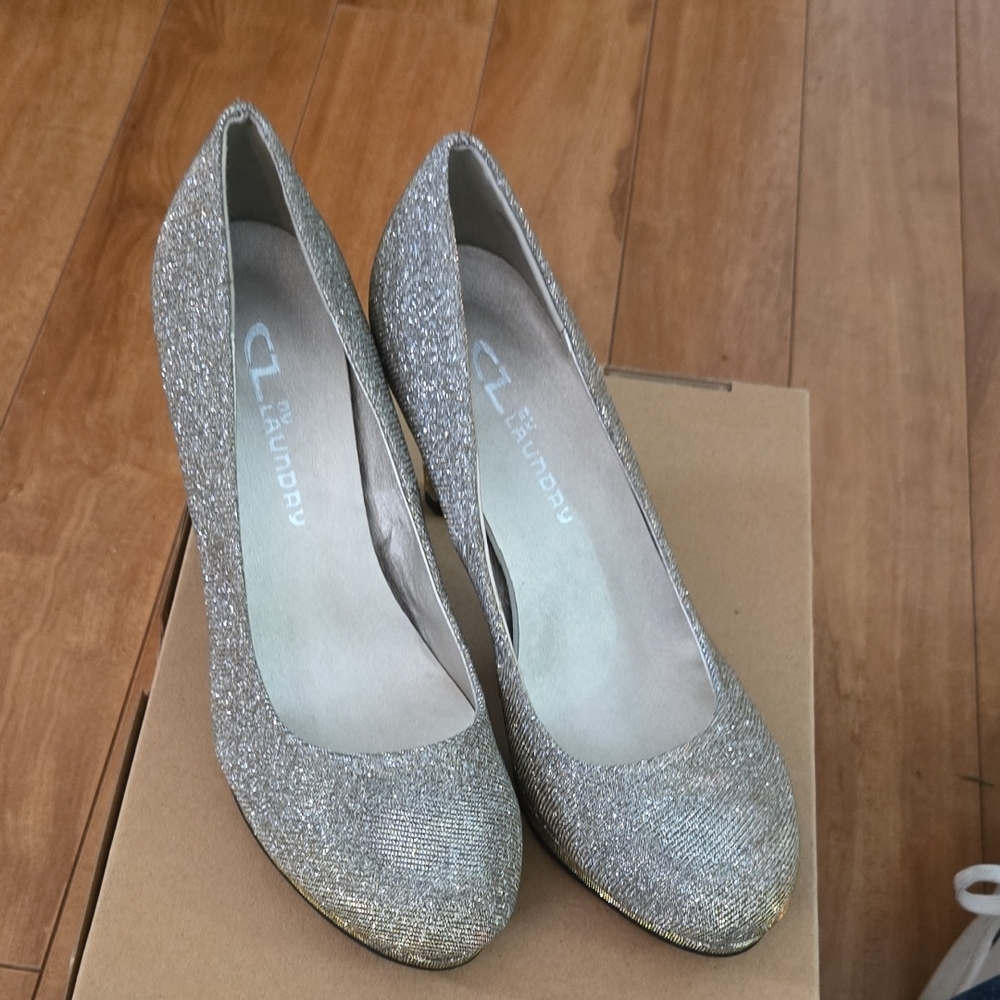 CL by Laundry Shimmering Silver Heels